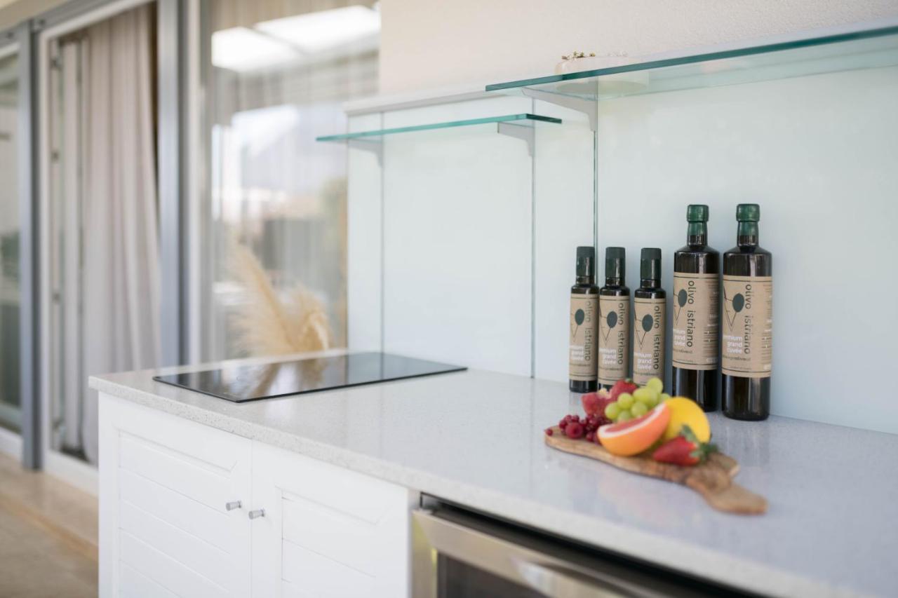 Apt Gioan Novigrad, 500M To Sea, Private Heated Jacuzzi, Bbq, Private Parking Novigrad  Exterior photo